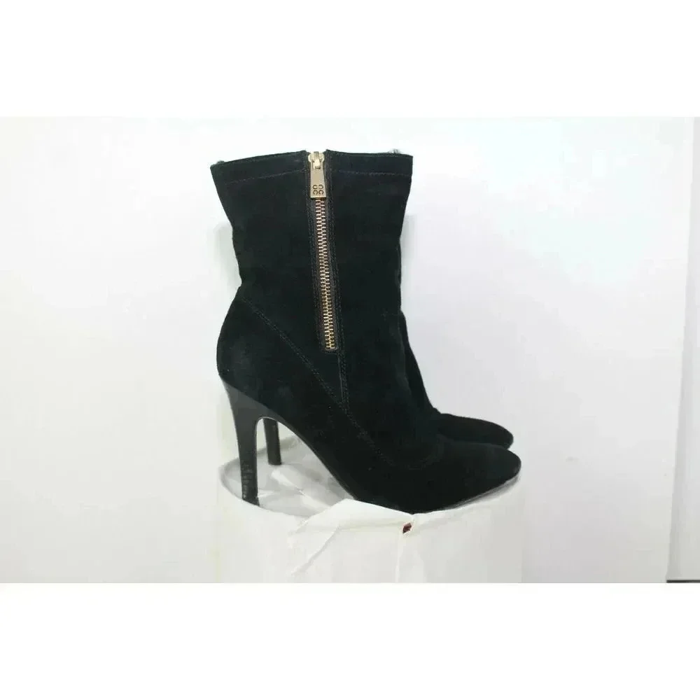 ladies suede coach boots size 38.5